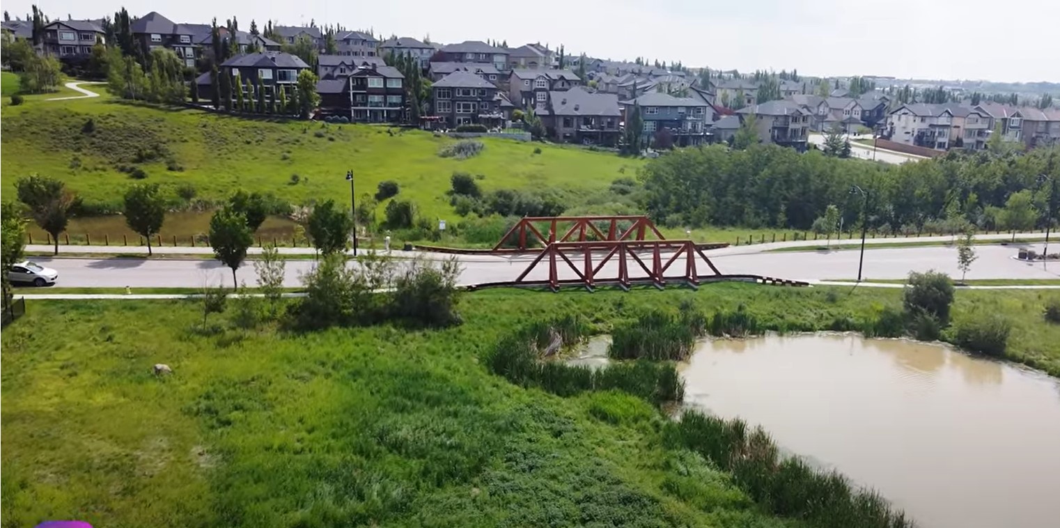 Vibrant Community of Aspen Woods